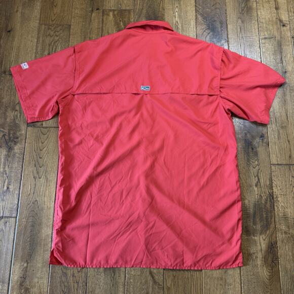 Drake Performance Fishing Shirt Men’s L Vented Red Button Up Lightweight Pockets - Picture 6 of 6